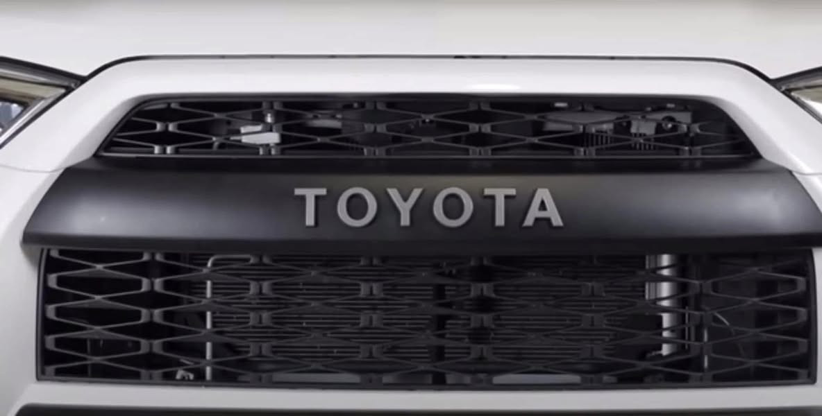 توفر لدينا✨
توفر تحديث بجم Trd 
لسيارة Toyota 4 Runner
Sr5 ▶️Trd 
يتكون من قطعتين مع احرف 
Toyota 
————————————-
بافضل سعر لحين انتهاء الكمية
📍عنواننا/ بغداد الشعب حي عدن
التوصيل متوفر لكل العراق
***********
