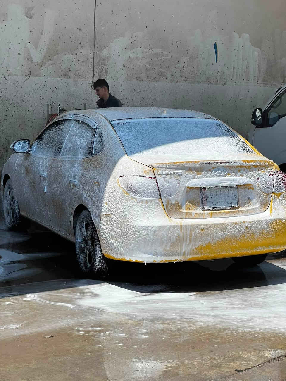 افانتي 2007،،، السياره باسمي كابون بانزين ،، الضرر قبغ الصندوك فقط بدون داخل،، داخل عسلي ،، لون السيارة الاساس ابيض،، مراية شفط ،حساسات خلفية، كشنات جلد +هيتر، تبريدها ثلج،،
اللاستفسار الاتصال على الرقم 

***********
واتساب***********
