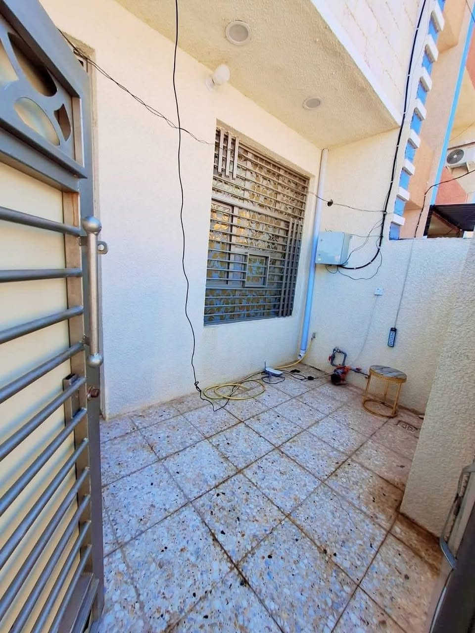 لسعر 63 

***********
