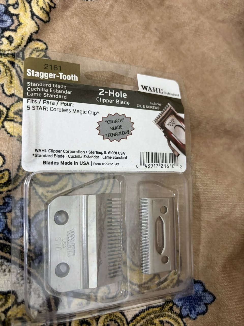 مساء الخير شباب
للبيع 
موس ماكنة WAHL
عدد 2 مع مزيته وبراغي عدد 2


**إذا كنت صاحب هذا الإعلان وتريد حذفه لأي سبب، رجاءا أرسل رسالة إلى الدعم الفني**