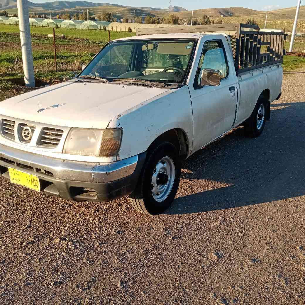 نيسان مؤديل 2002 گيرو مه كينه و عه كسل به شرت ئارمي بلاستي كي سليماني به شه رتي غه رامه و ئه وه ليات عاديه داعمي نيه حيزام بؤياخه ***********سعر 55 ماعمه له أربيل, العراق
