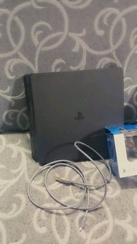 بلي فور للبيع السعر 250 فقل امانه الله البلي جديد ما مبدل بي شي  العنو...