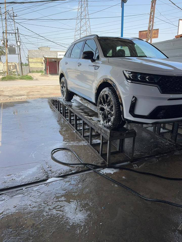 سلام عليكم سورنتو ٢٣ وارد امريكي بيه جاملغ امامي فقط فول سياره ***********
