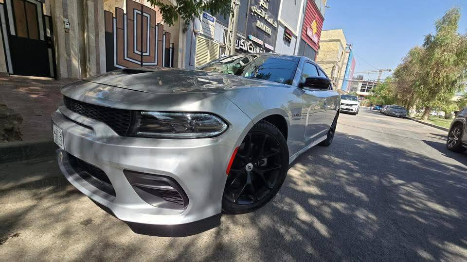 جارجر 2023 اصل  جي تي   النداء الاخير 
بيع فقط  235 $ وبيها مجال للتواصل بالواتساب ***********
وللاتصال بالخط  ***********
فول 1 /1 عدا الفتحة والرادار
‏CHARGER GT
لون سلفر ،
الموديل :2023  تو ويل المرغوبة
ماشية : 20 ميل
المحرك : V6.  3.6L المرغوبة
حادث بسيط جدا كفالة عامة ارباكات سليمه وضع شركة موجود رقم الشاصي وصور حادثها وتشوف تجي ان شاء الله وتشوف وضع شركه  عدا الدعاميه مبدل والبنيد موجود بنيدها بالبيت يحتاج pdr
بدون رقم دخول جديد فحص مؤقت  بأسمي
صور حادثها موجود باخر الصور بالمنشور
المواصفات :
ويل قياس 20 انچ اسود .
مقود القيادة رياضي .
نقطة عمياء .
مصابيح أمامية زنون بلادي مالتها .
كشافات الضباب زنون ثلجي بلادي مالتها .
المصابيح الأمامية مع LED .
حساسات خلفية.
شاشه كبيرة مع نظام ملاحة نفكيشن GPS .
سستم صوت الپاين .
المقعد الأمامي كهربائي
تشغيل عن بعد
محدد سرعة .
تلفون بلوتوث .
كاميرا خلفية .
مرايا متحسسة للاضاءة العالية .
دخول ذكي .
