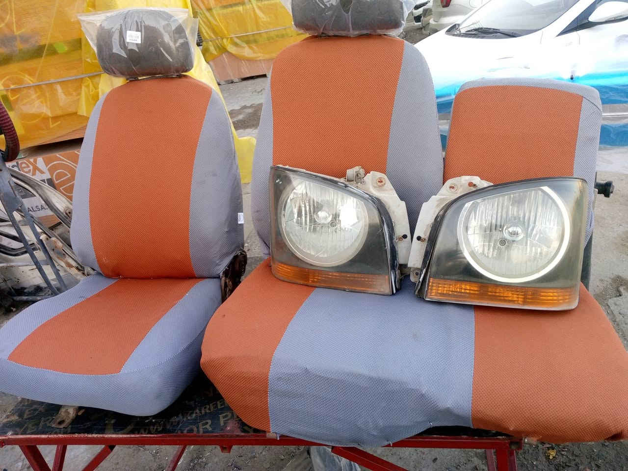 سلام عليكم للبيع كشنات فنتيرة مدوشمات كاملات ولايتات فنتيرة تفصيخ مكاني بصرة وهذة  ***********
