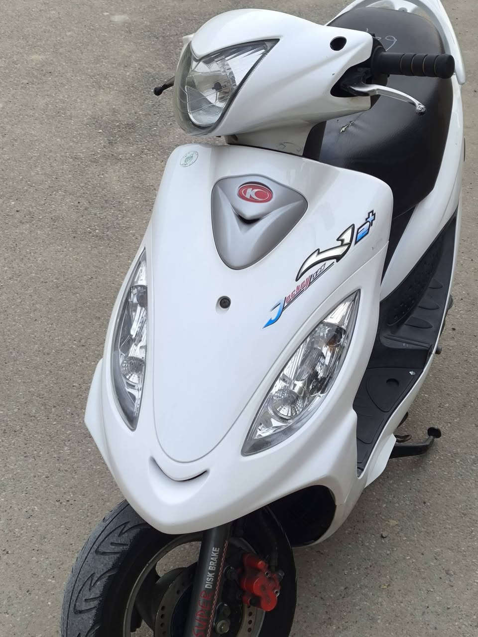 سلام عليكم دراجه كامكو في تو دراجه نضيف دراجه تخبل وبعدهي بل جيس  صاله 10ايام من طالعه الله شاهد دراجه شلعه ومعدل خير من الله دراجه موديل 16 طلعات وبك كرستال وكلب ومحرك 125 فحل مو نثيه دراجه كفاله عامه ختم واحد مكان رفاعي  سعره خاص او عله رقم ***********
