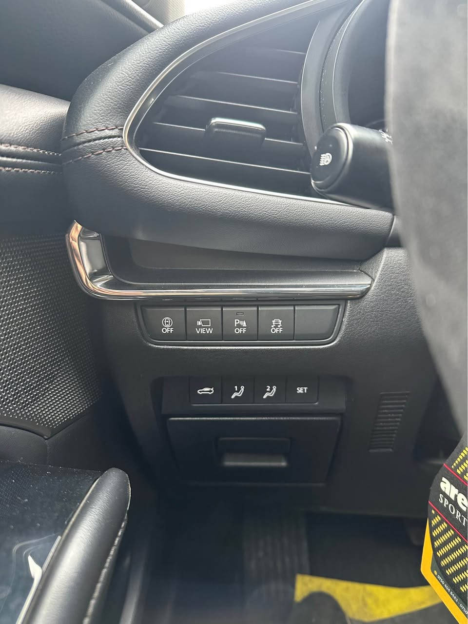 سلام عليكم مازدا ٣ مۆدیل ٢٠٢٢ فول مواسەفات پلەس ٤٨ هەزار کیلۆ مەتر ڕۆیە چاملخی پشت سایەق سبوخە لەگەل سندوق دەرگای پشت سایەق کلێری ئەمریکایە بێ ژوری بێ ئایەر باگ بە شەرت  مەکینە ٢.٥ بێ تۆربۆ دەبل  ئەکسلە خەتی جادە ٣٦٠ پلە رادارو کامیرە داتاشۆ کوشن و سوکان هیتەرە سەماعە بۆس مارکە گێڕ لە سوکان گێڕ عادی ئۆتۆ هۆڵد بەسمەو دەرگا بەسمە  لایت داینامیک لەگەل سوکان دەسوڕێ هتد… أربيل, العراق


**إذا كنت صاحب هذا الإعلان وتريد حذفه لأي سبب، رجاءا أرسل رسالة إلى الدعم الفني**