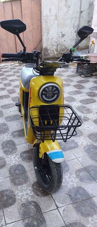 دراجه شحن للبيع توني ماخذه بعدهي جديده الشراي يتصل عله هاذه لرقم 07813...