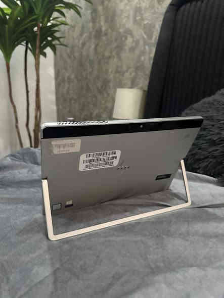 مرحبا جهاز hp  تاب لابتوب هجين لمس مواصفات كور اي 5جيل 7 رام 8كيكا هارد ٢٥٦ كارت شاشه 4كيكا. سعره ٢٠٠ وعندي توصيل لكل لعراق (٢٠٠هوه والتوصيل. وياشاحنه فقط )
***********
