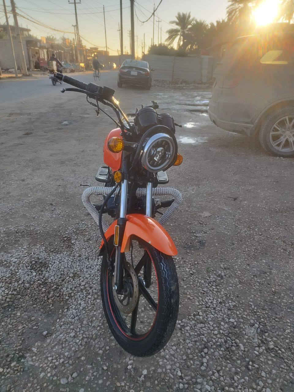 السلام عليكم دراجة البيع مديل 22 الدراجة   رقم وسنوية بسمي مداور ثاني يوم الدراجة مثل شوف بعينك تجي وشوف بعينك تقتنع وتاخذهة تريد المصلح ماكو مانع
مكاني كربلاء المقدسة 
الحر مقابيل الاتحاد تجي توكف يم الاتحاد اني اطلعلك 
سعر الدراجة مليونين وبيها مجال الخاطر الجية 
الشراي يخابر رقم 0778 068 7555
