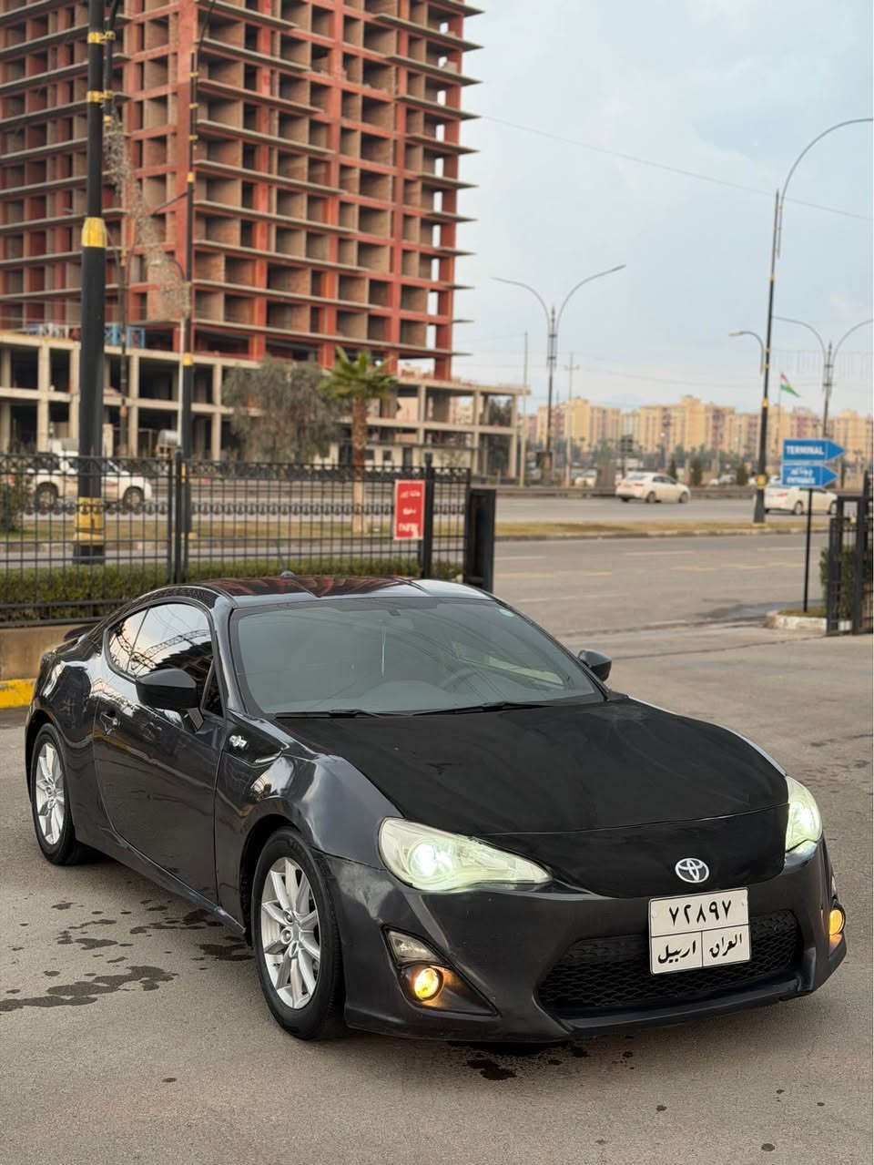 للبيع تويوتا GT86موديل 2013 فول مواصفات ماعدا فتحة محرك V6VVTقوي ونشط كير اوتماتيك سيارة نظيفة وجاهزة بيها اربع قطع صبغ بدون دواخل وبدون  ايرباك سعر السيارة 76$عليها غرامات 23$ورقة ينزل من السعر بعد الاتفاق مكان سيارة دهوك *********** /////*********** دهوك, العراق
