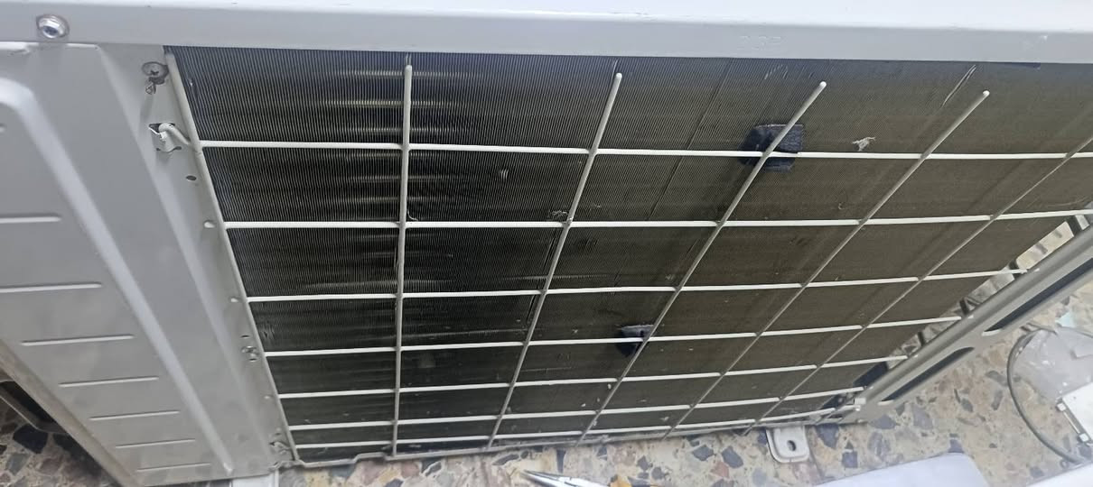 السلام عليكم شباب سبلت طنين هواكس كامل جيب وشد كل ملحقاته كامله مكاني الحسينيه  راشديه هاذ رقمي *********** سعر 400
