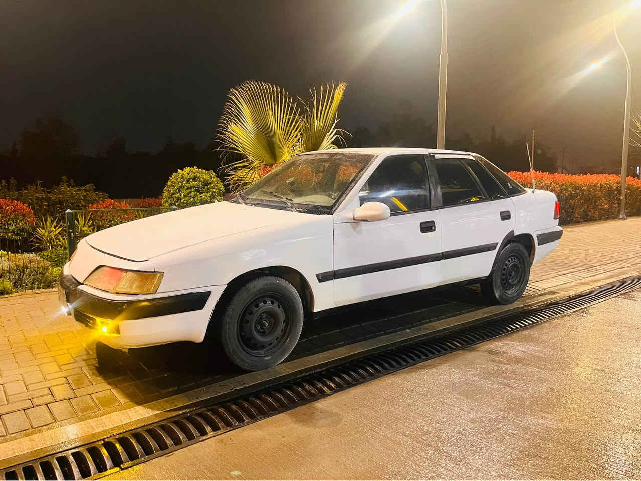 دایۆ ئیسپرۆ بۆفرۆشتن
مۆدێل١٩٩٦ ئارمی پلاستیکی سلێمانی 
ئارموئەوەلیات موسو براوە بە شەرت
گێرومەکینە بەشەرت مەکینە ١٦ کەپس
کارەبای بەشەرت تەرجیلو مکابەرە شاشە ئایپات
٤تایەی تازە تەقەورەقە بە شەرت
حیزام بۆیاخ بۆجوانی 
سیاعر:١٧ گەڵا مەعامەلەی برایانە 
ناونیشان :سلێمانی
ژم:*********** السليمانية, العراق
