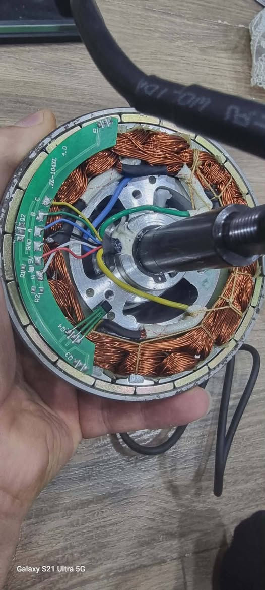 ماطور بهذا الشكل سعره غالي الي يفيده ينطيني بي سعر وبالعافية


**إذا كنت صاحب هذا الإعلان وتريد حذفه لأي سبب، رجاءا أرسل رسالة إلى الدعم الفني**