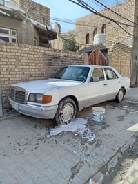 مرسيدس رئاسي • ١٩٨٦ • رقم بغداد