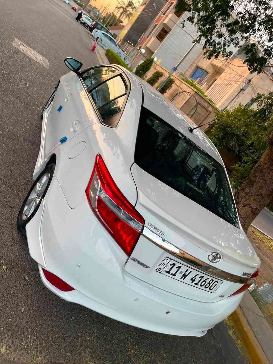 السلام عليكم
تيوتا يارس 2014 خليجي رقم بغداد تحويل مباشر بأسمي 
محرك 1500 VVT مكفول محرك وكير برغي ممفتوح بيها السيارة 
ومكفولة من الصبغ والضربة والفتح والتبديل 
ماشية 134 كيلو 
مريي شفط لايت زينون اشاير بل مريي 
جرص بل ١٢٠ حساسات خلفية كامرة 
تبريد ثلج بلادي بريك ABS
مكان السيارة بغداد حي الجهاد 
السعر 105 وبيها مجال 
***********
