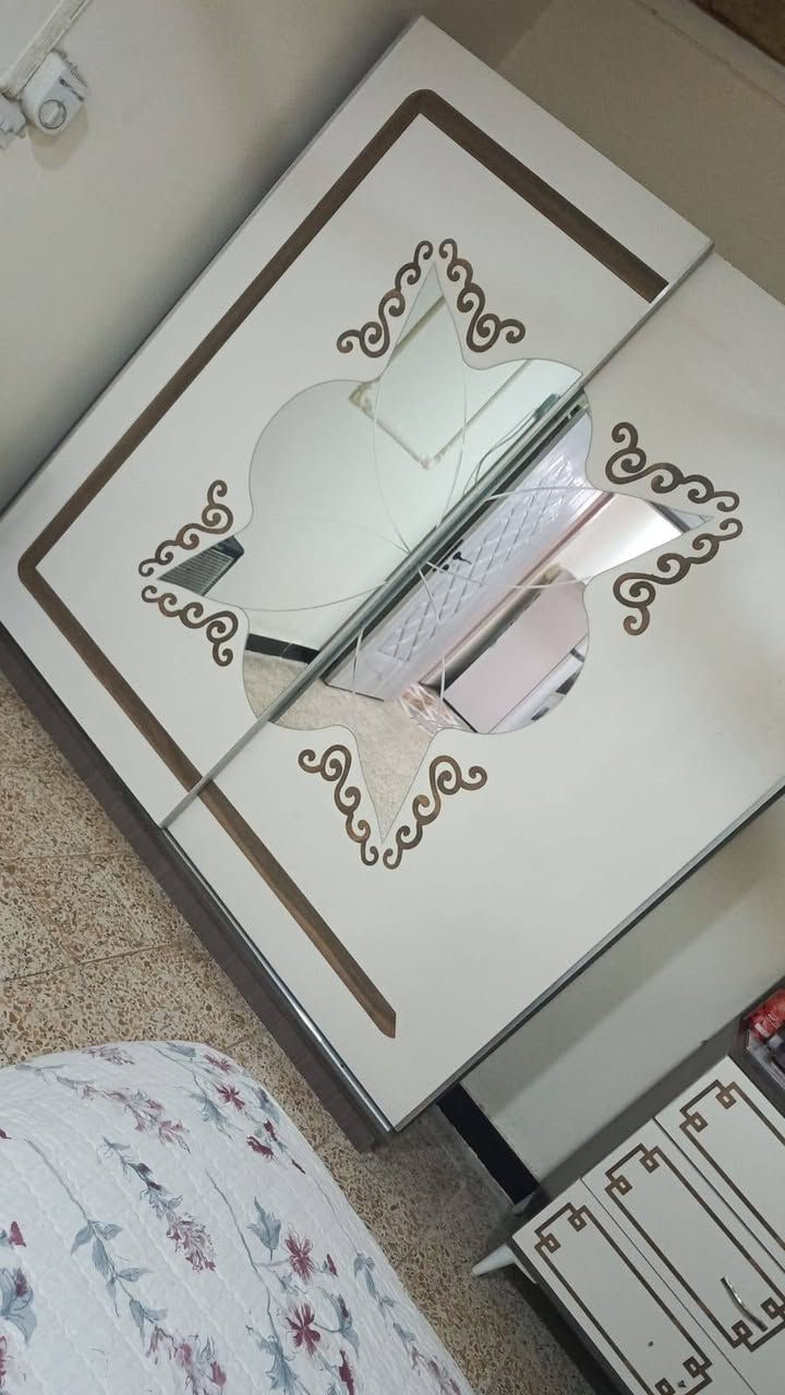 غرفة تركي نظيفة جدا مابيها كسر ولاخدش 370 وبيها مجال بسيط


**إذا كنت صاحب هذا الإعلان وتريد حذفه لأي سبب، رجاءا أرسل رسالة إلى الدعم الفني**