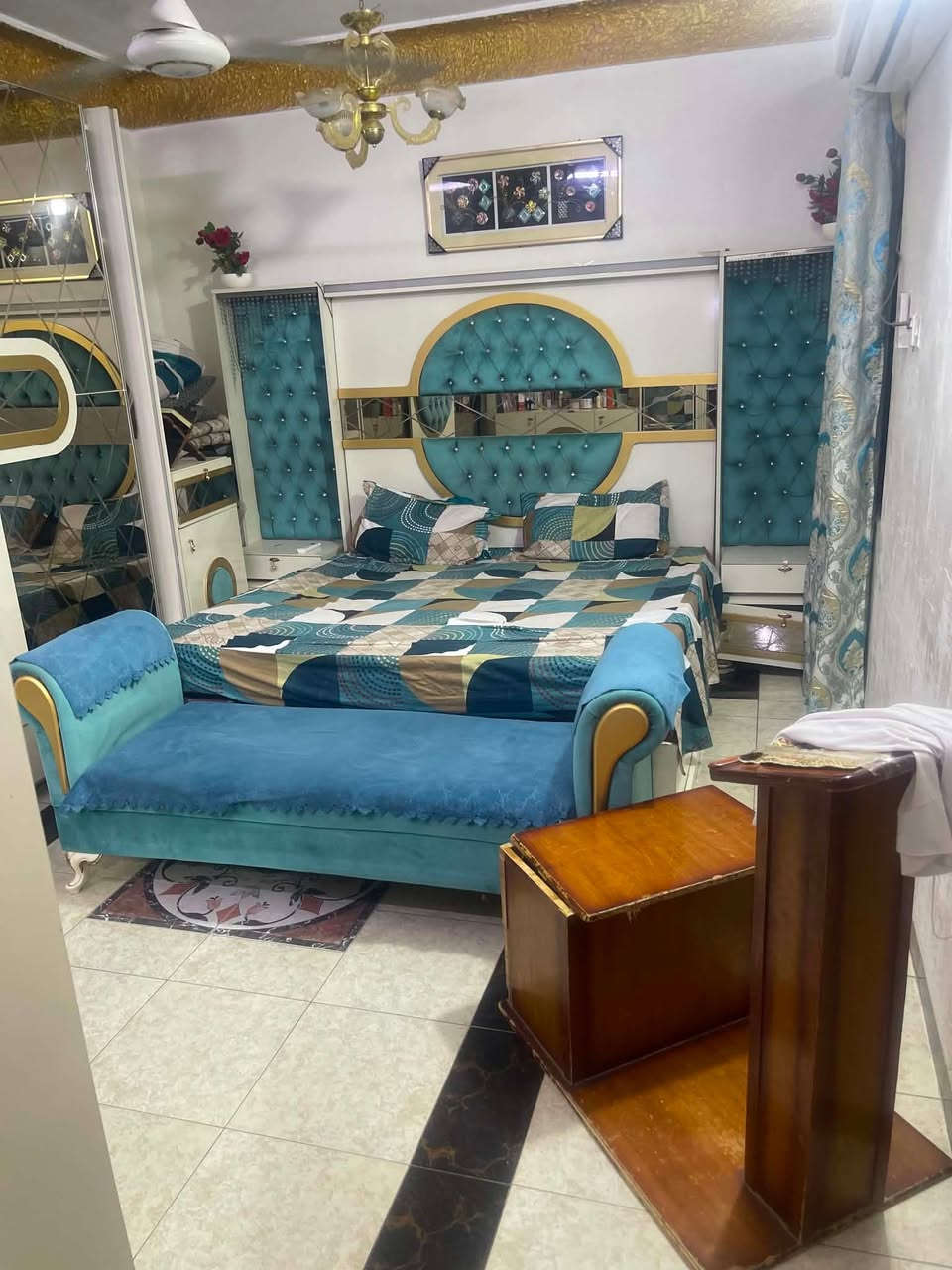 سلام عليكم
يوجد دار للبيع طابو زارعي سند 25
مساحة 100 متر مربع 10*10 يحتوي على 2 غرف نوم صالة ومطبخ وحولي وحمام وتواليت العنوان شهداء البياع قرب فلكة الشهداء بظهر حسينية الحسن العسكري للاستفسار الاتصال على الرقم ***********
