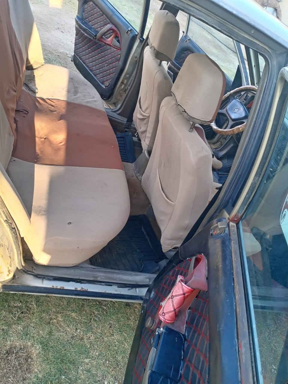 السلام عليكم
اوبل اوميكه ..للبيع فقط .
محرك. 2000
رقم انبار ماشيه معامله رقم انكليزي وداخله هزه باقيه فقط علي الاستلام 

السعر 18 قفل 
العنوان هيت ناحيت الفرات 
الهاتف .***********
