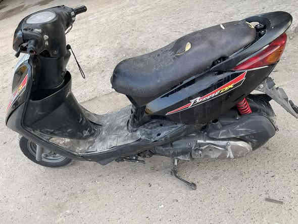 للبيع بريز كامله مابيه نقص سعر ٤٠٠ مكاني بغداد العطيفيه قرب جامع براثا. هاتف***********
