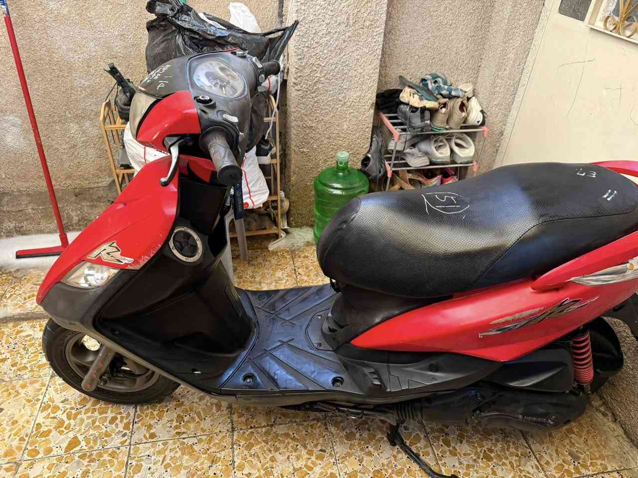 دراجه ماكس ثعلب ١٤٠
 
فول نضافه 
بشهر الثاني نازله من الرمبه 

جديده نكره سلف كلشي شغال قفل جنطه 
قفل ستيرن 
مكفوله من كل شي 

العنوان بغداد


**إذا كنت صاحب هذا الإعلان وتريد حذفه لأي سبب، رجاءا أرسل رسالة إلى الدعم الفني**