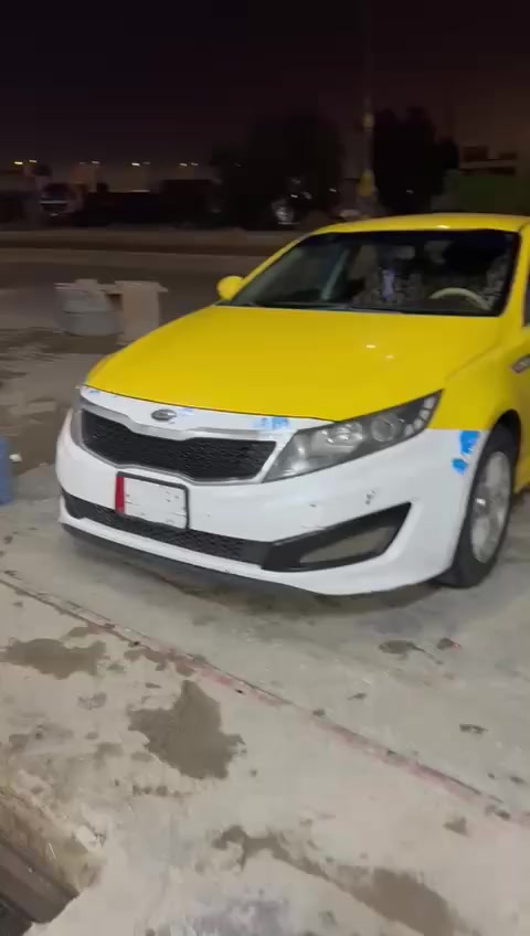 سلام عليكم ورحمة الله وبركاته الحلال للبيع موديل 2012 خليجي بيه بيبان ثنين بدون دواخل وطخات بل جاملغات الخلفيه شواصي الغود تكم مكفولات بجم كبس تبريد ثلج حداديه جديده تخم تاير جديد كير صاره شهر شاده مكين جديده مصفره هيه وغرامات جاهزه السياره مكينه 2400 امداور ثاني يوم ربع مامطلوبه اتكفلك الضربه العابره والعيب الشرعي افحص وشوف امراوس اب خصوصي جاهزه من كلشي جديد امراوس ابخصوصي خليجي السعر 110 ميه وعشره مجال قليل مكاني السماوه رقم *********** واتساب
