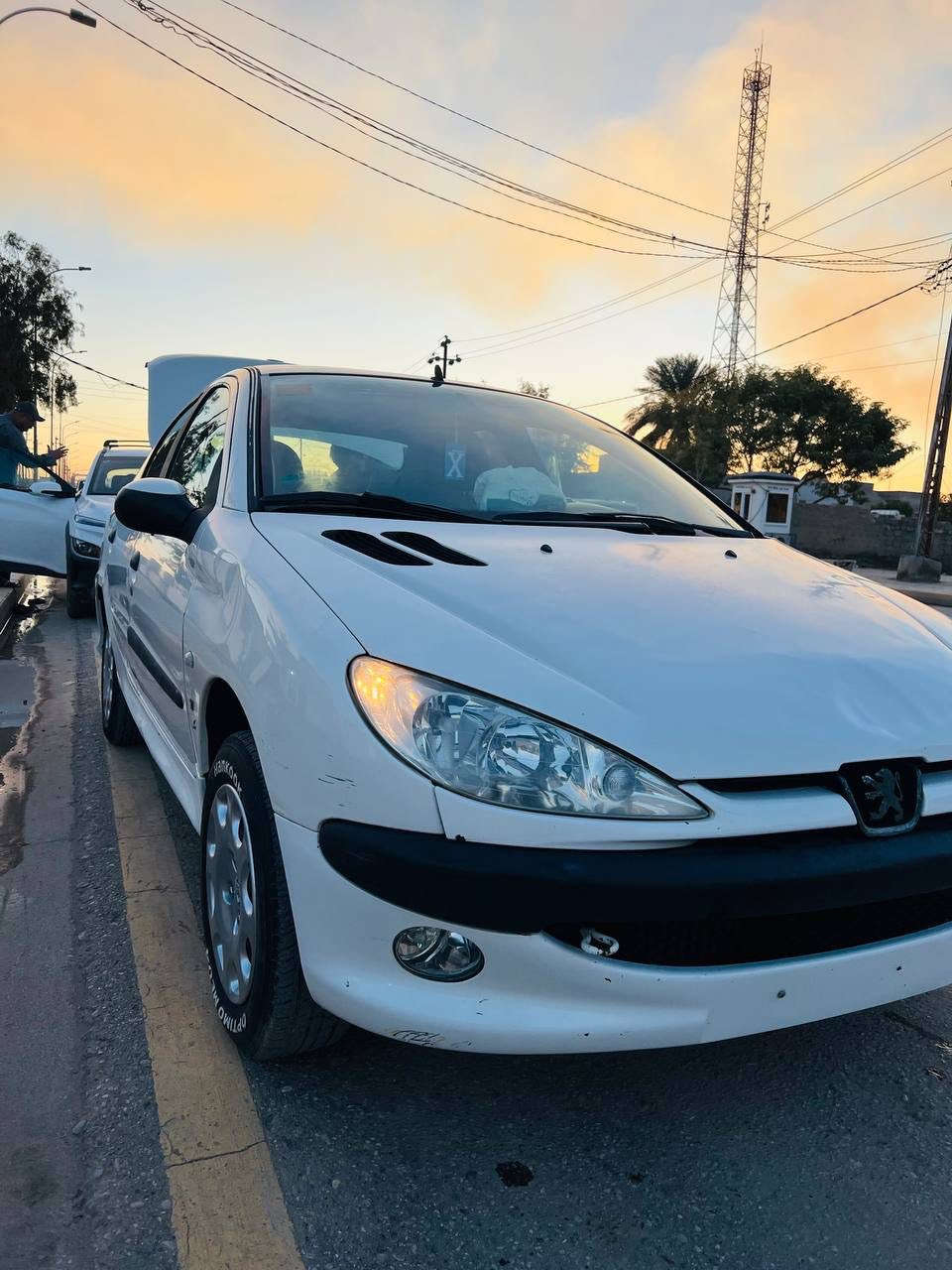 السلام عليكم
بيجو 206 موديل 2009 مال مزاد قرصها كامل من بغداد قرار 68
السيارة بدون ضربة بدون صبغ  كشرها بي ملاحضات جدا بسيطه
كهربائيات السيارة كلها بلاديه ماملعوب بيها ابد بدون اي جطل كلها شغاله  
ماشية 44 الف حقيقي 
السعر 44 وبيها مجال 
للاستفسار والاتصال
***********
