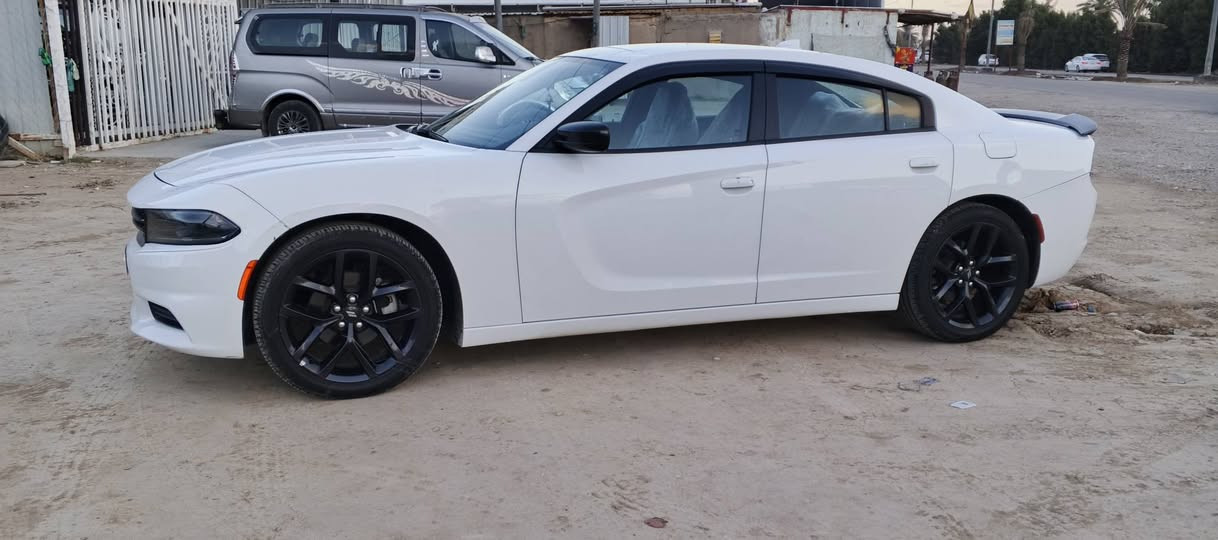 سلام عليكم 
جارجر موديل 23 اخر اصدار رقم اربيل بسامينا ضررها دائري خلفي السياره جديده معنى الكلمه العنوان بابل شوملي السعر 265 بيه مجال الاتصال 
***********
