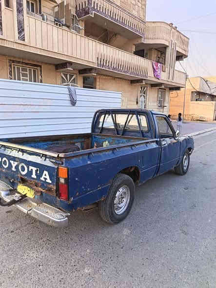 سلام عليكم للبيع بيكم تيوتا موديل 1982 سياره مرقمه و أصوليه و جاهزه محرك وحداديه وتخم تاير جديد كهربائيات شغاله (مكان صلاح الدين تكريت) (سعر16ورقه وبيها مجال) رقم التليفون 📞***********
