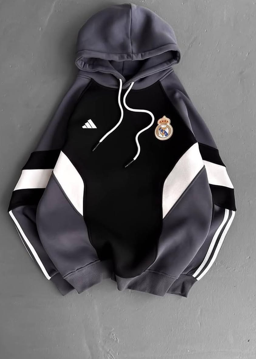 سويترات خامة درجة اولى قطني تركي
القطعه ب٢٥
تواصل. ***********
