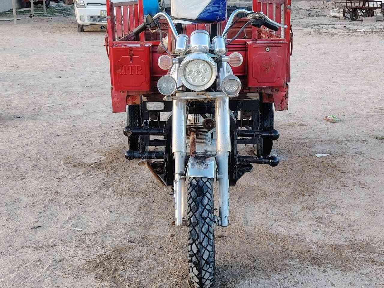 سلام عليكم ستوته للبيع موديل ١٧وراق ستنساخ مكاني نجف حيدريه مكفوله كفاله عامه محرك ٢٣ ركبه شاصي تايرات كله مكفول ***********
