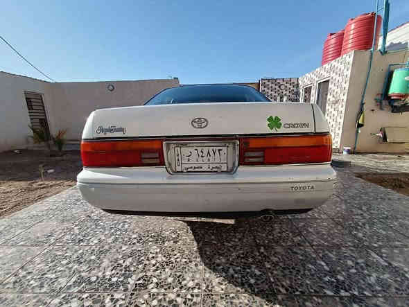 السلام عليكم سيارة بطه فصل البيع موديل 93رقم بصرة شرط تحويل سيارة كفاله كصه ونقل جثه والعيب الشرعي الصوليات محرك وكير 2500 ونص ثنينهن مكفولات سيارة فنر بلاد سيارة جاهزه من كلشي حداده وتخم تايرات وتبريد  كهربائية كلهن شغلات  ودواخلها كلهن شغلات ونضيفه سيارة جاهزه من كلشي مابيه نقص سعر 60وبيه مجال الرقم ***********
