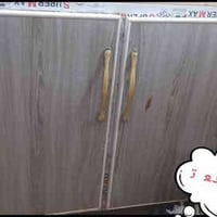 كاونتر للبيع مترتين كامل مع سنگ شغل نجف درجه اولى  سعر ٣٠٠ وبي مجال مك...