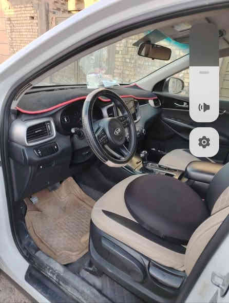 سورنتو 2017 وارد أمريكي رقم بغداد بآسمي  الضرر تبديل بنيد +دعامية بدون دواخل للاستفسار الاتصال ب ***********
