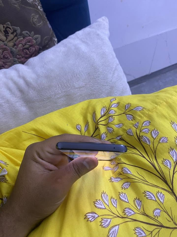هونر x9 b 5G  مكفول جهاز جديد
بدون غراض 

سعره ٢٤٠ 

*********** واتساب 
مكاني شيخ حمد
