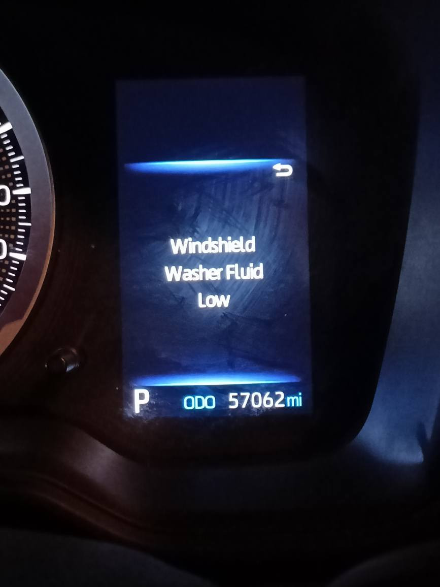 تيوتا كورلا SE بلاص 2022 كندي 🇨🇦 
مواصفات فول 
كشنات تدفئه + تبريد + ستيرن هيتر 
رادرات كامره رادار جانبي 
شاحن لاسلكلي  
فتحة سقف 
نوافذ اوتو 
لايت LED + لد + اوتو + اشاير بل مري 
بريك بصمه اوتو هولد 
تشغيل ذكي + دخول ذكي.....  
الضرر فقط بوند بدون دوخل بدون ايرباك او بيها كلير اوربي قطعتين وارد كندي 🇨🇦
رقم جديدي دولي اريبل سنويه جديدة سياره جاهزة دينار متصرف عليها
                                السعر 165 او بيها مجال 

موقع موصل الستفسار  ***********
*********** موصل, نينوى
