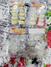 عدة أظافر • أكرليك • ٤٠٠ أظفر