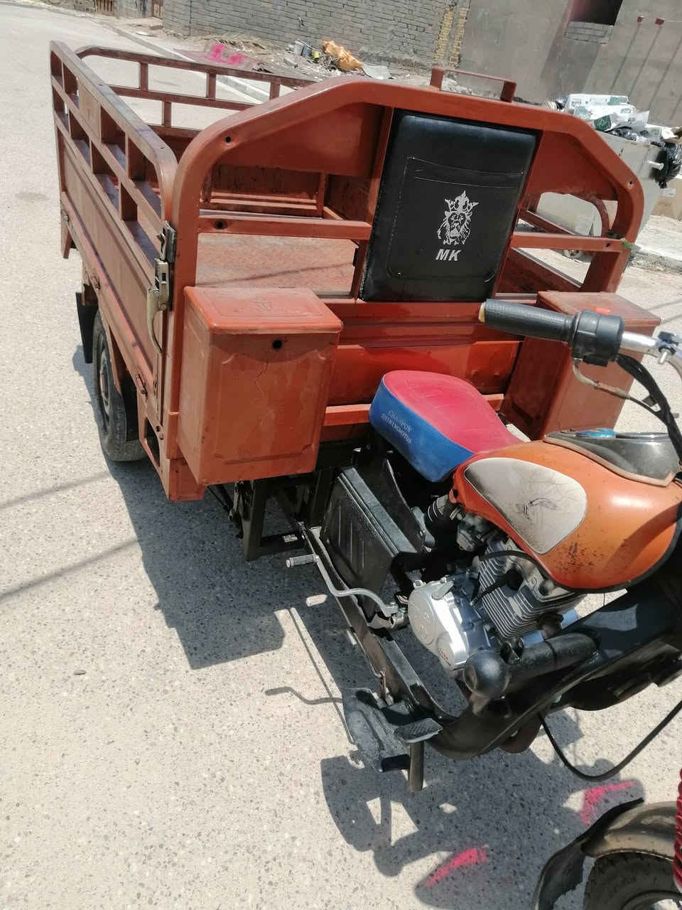 ستوته برتقاليه جمرة فحل العالي. محرك جديد ابلاد. موديل ١٩ أوراق أصولي. تايرات جوبلس جديد. صلوات بالسرعة خير من الله ستوته كامله ومجهزه ومكفولة من كلشي السعر ١٧٠٠ وبيهاا مجال. بصرة. قضاء المدينه 
***********.
