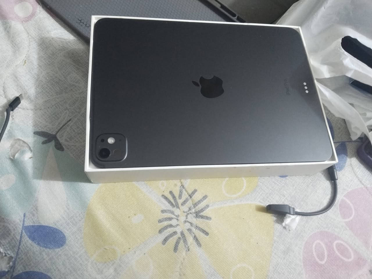 🔴 للبيع – فرصة ما تتعوض 🔴
آيباد معالج A4 نظيف جدًا ويشتغل 100% بدون أي مشاكل
📌 الاستخدام خفيف
📌 الجهاز أصلي وما مفتوح
🎁 الملحقات ويا الجهاز (كلها جديدة ومشتراة وياه):
✔️ سماعات أصلية (سعرها 50)
✔️ كفر حماية (سعره 10)
✔️ ستاند مميز (سعره 25)


**إذا كنت صاحب هذا الإعلان وتريد حذفه لأي سبب، رجاءا أرسل رسالة إلى الدعم الفني**