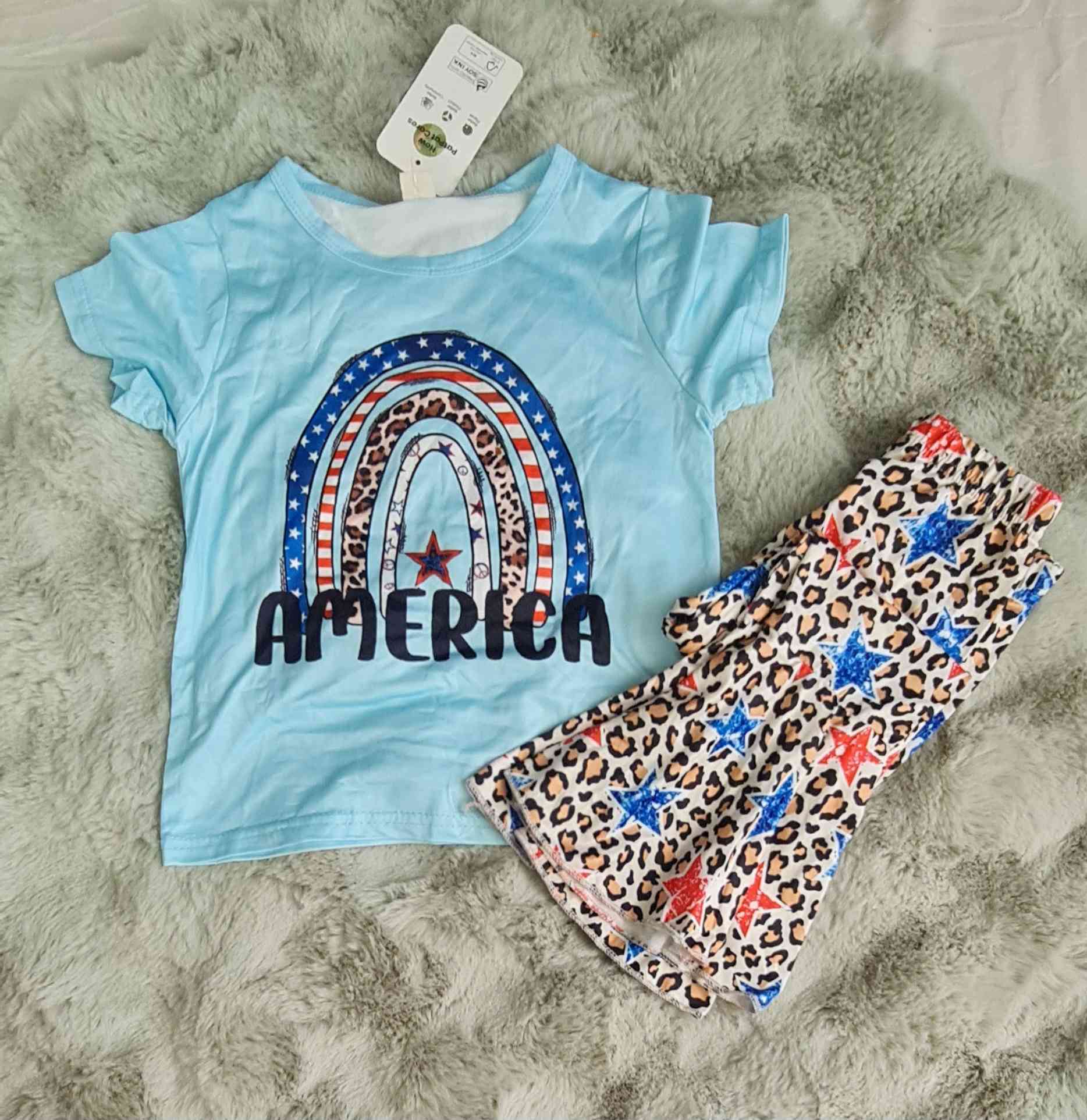 تصوير واقعي: كل الصور حقيقية 100% وبدون أي فلاتر (اللي تشوفيه بالصورة يوصلك نفسه).
​خامة خيالية: ملمس ناعم جداً ولطيف على بشرة الأطفال.
​تنوع المقاسات: متوفر من عمر 6 أشهر ولغاية 14 سنة.
​أسعار تنافسية: تبدأ الأسعار من 5 آلاف وتصل إلى 7 آلاف دينار فقط!
توصيل بسماية الف
القياسات واسعار القطع تحت الصور


**إذا كنت صاحب هذا الإعلان وتريد حذفه لأي سبب، رجاءا أرسل رسالة إلى الدعم الفني**