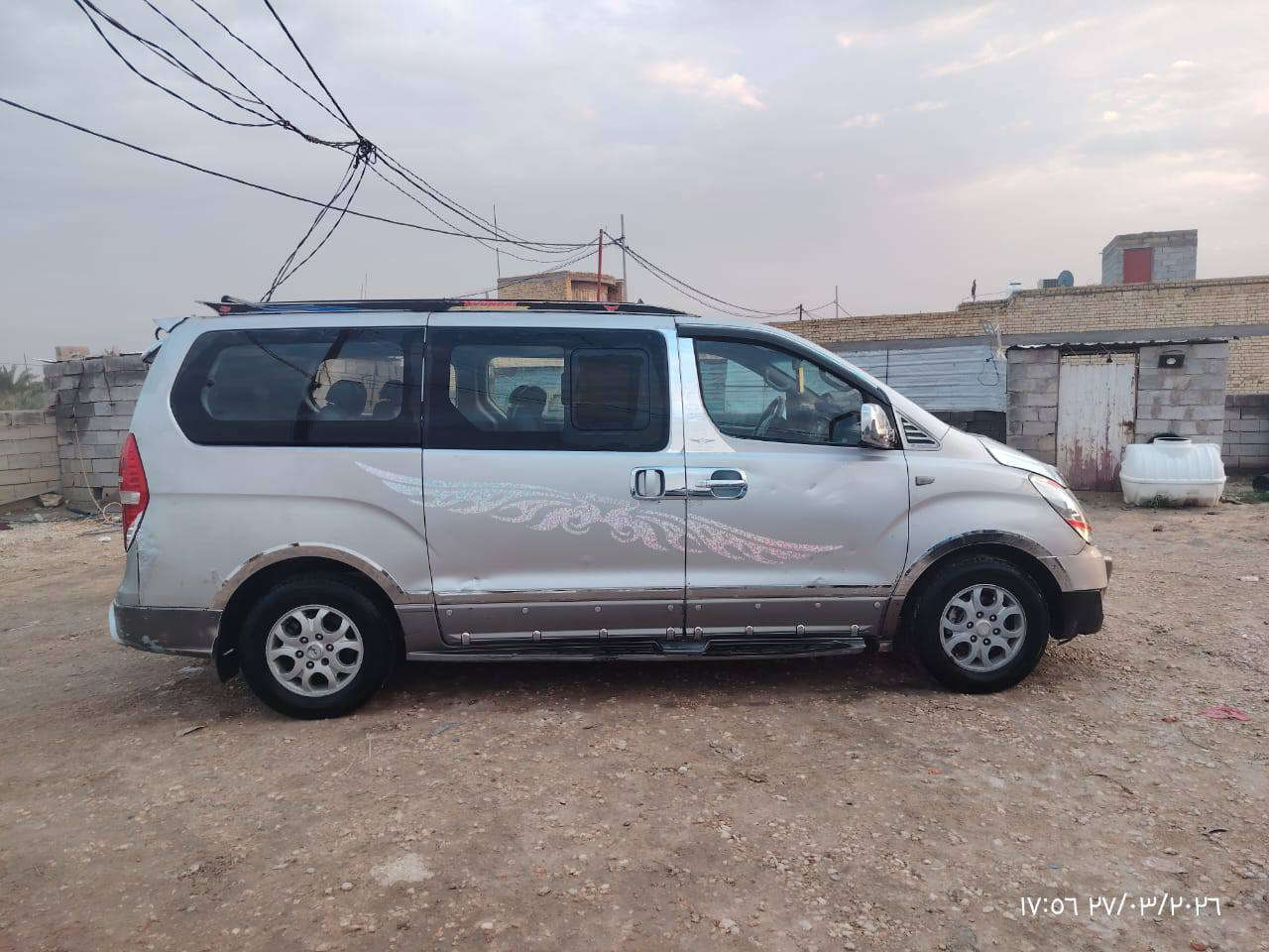 السلام عليكم
ستاركس موديل 8 
سياره بيه جاملغ خلفي جارد 
كير مكينه حداديه سياره جاهزه 
مكان السياره السماوه ...الرميثه .السعر ١١٢ وبيه مجال 
للاستفسار ***********
