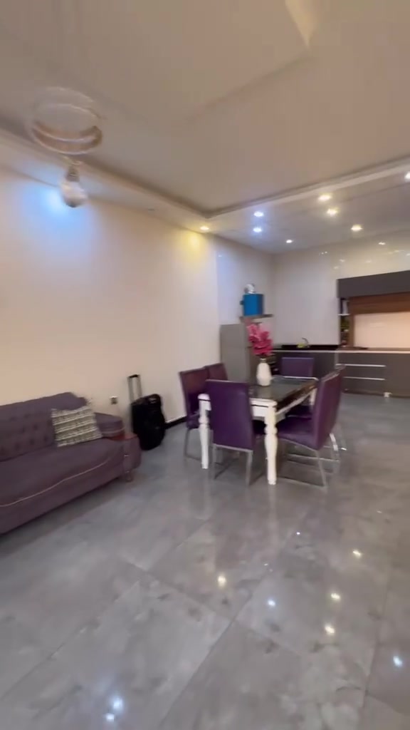 مزرعه بحر النجوم 
العنوان الدوره بعيثه قرب مدرسه الاحرار للحجز ***********
