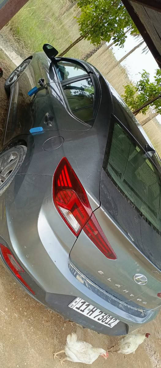 النترا 2019 مكينه گير مكفول. رقم بغداد  بااسمي انگليزي جديد  حادثها قبق جنطه وبيها بارد شي بسيط مواصفات رادار تحكم استيرن. كشنات مغلفه جلد ..السعر 138 وبها مجال شي بسيط..***********
