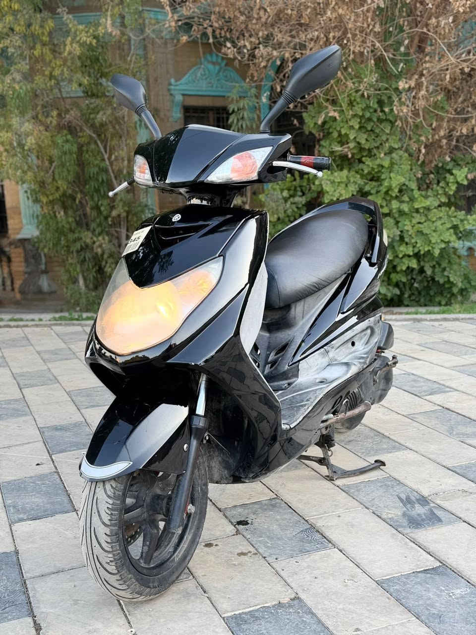 السلام عليكم دراجة للبيع سكنس فحل ياباني سكليتر خطين استان كهرائي قبق نفخ بلاديه كلة شغال سلف هندر كهربائيات اشاير لايت كلة شغال تخم تايرات جدد دهن جديد جيب فيتر وفحص  السعر (850) عنوان بغداد الكرخ إلا تصال ***********
