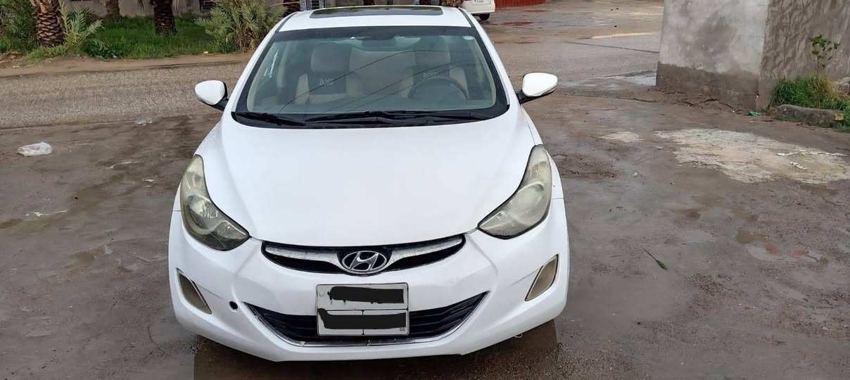 السلا م عليكم للبيع الانتره موديل 2014  محرك 1800 رقم أربيل ألماني ابو فسفوره موصفات فول عده بصمه سياره  كفاله  المكان النجف مشخاب ***********
