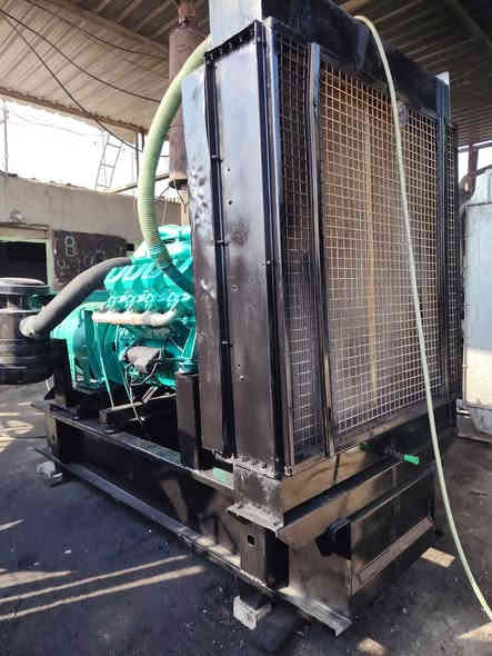 مولده سكانيا 143 08 وراس توليد ستانفور 450 كي في كامله عالشغل السعر 65 ورقه و بيه مجال ***********
