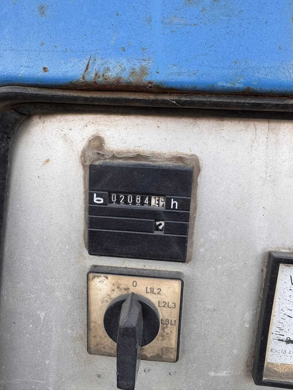 مولد بيركنز انكليزي اخو الجديد ٤ سلندر كاتم ٣٥ كيفي وارد بريطاني عنوان زاخو ***********
