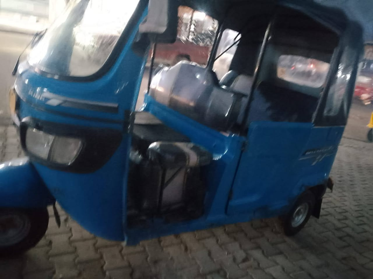 السلام عليكم تكتك ٢٢ شهر ١٢ للبيع رقم بغداد تحويل مباشر السعر ٦٥٠٠  مكينه مكفوله  كشر كبال عينك ‏‪***********‬‏
