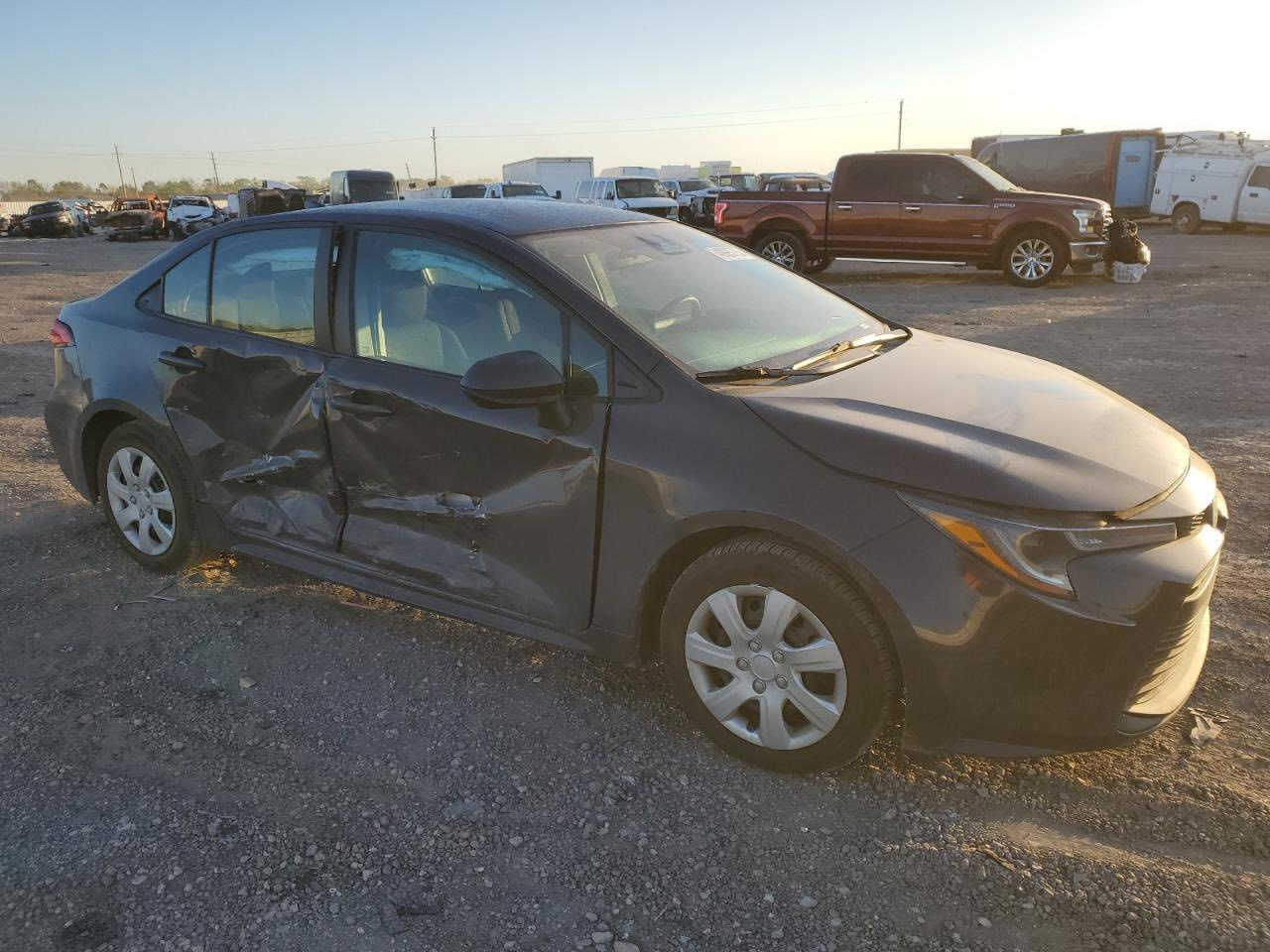 سلام وعليكم 
كورلا موديل 2024 LE
لون سمنتي
وارد امريكي 
بدون ارباك 
ماشيه 28 
الرقم : اربيل بسمي تحويل او وكاله 
الضرر : ابواب اثنين / البجم كبس شركه 
المكان : بغداد / الصليخ
السعر : 163 
اللاستفسار : ***********
