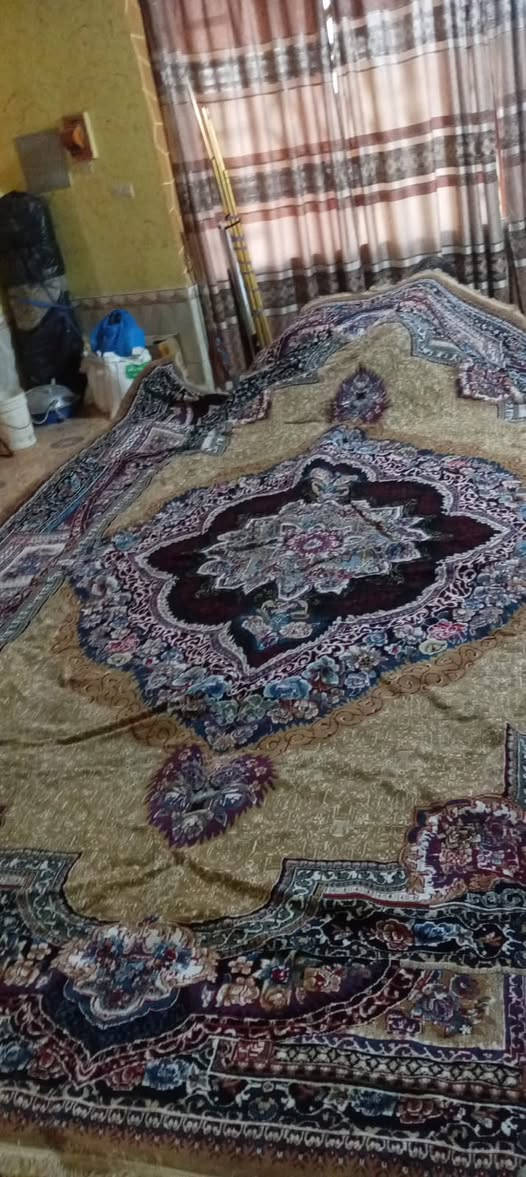 السلام عليكم
زوج زوالي 6*4 السعر 150 وبيها مجال .. للتواصل ***********
